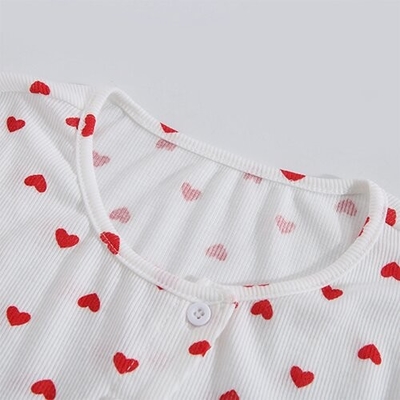 OEM European and American women's clothing 2022 spring and summer INS Internet celebrity new button exposed navel short